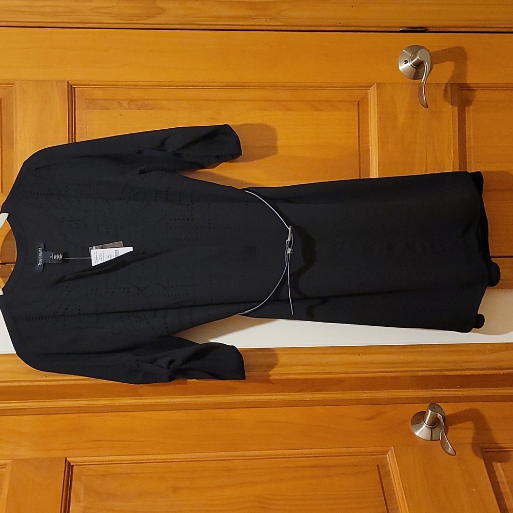 WHITE HOUSE BLACK MARKET BLACK KNEE LENGTH DRESS SZ 0 NWT!!